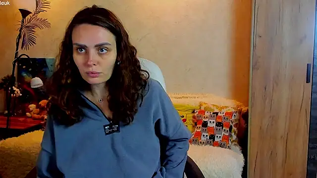 Snapshot of mia_grantes chatting on 09/30/25, 05:41 mia grantes online show from 09/30/25, 05:41