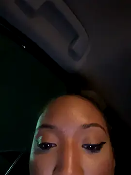 Iceblanca online show from 11/12/25, 03:43