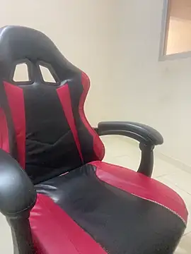 -Marivalda- online show from 04/03/26, 10:00