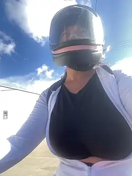 -Marivalda- online show from 04/10/26, 06:26