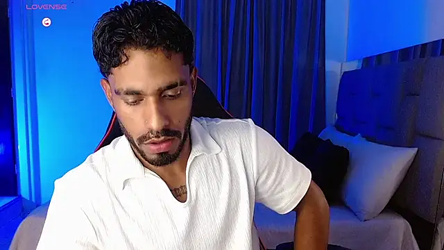 Snapshot of Christian_thor chatting on 10/01/25, 05:34 Christian thor online show from 10/01/25, 05:34
