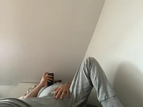 vanjbi45 online show from 02/19/26, 02:03