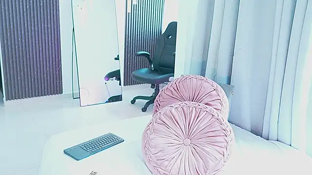 Snapshot of AnitaHaywood_ chatting on 03/04/26, 07:54 AnitaHaywood online show from 03/04/26, 07:54