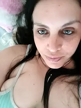 CRUELLAXX online show from 10/17/25, 06:32