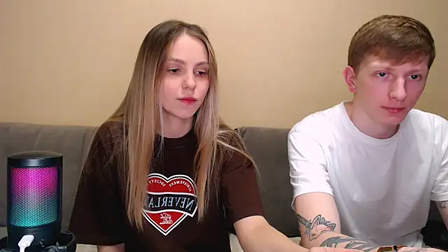 juliaanddima online show from 02/27/26, 09:47