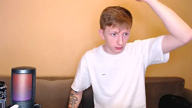 juliaanddima online show from 02/09/26, 11:03