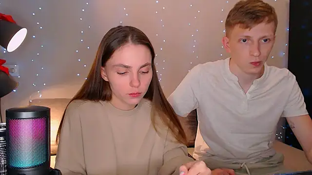 juliaanddima online show from 02/14/25, 09:10