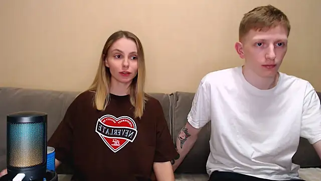 juliaanddima online show from 03/11/26, 08:58