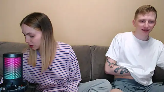 juliaanddima online show from 06/19/26, 09:31