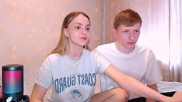 juliaanddima online show from 04/16/26, 07:53