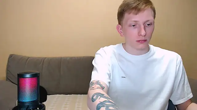 juliaanddima online show from 05/12/26, 09:32