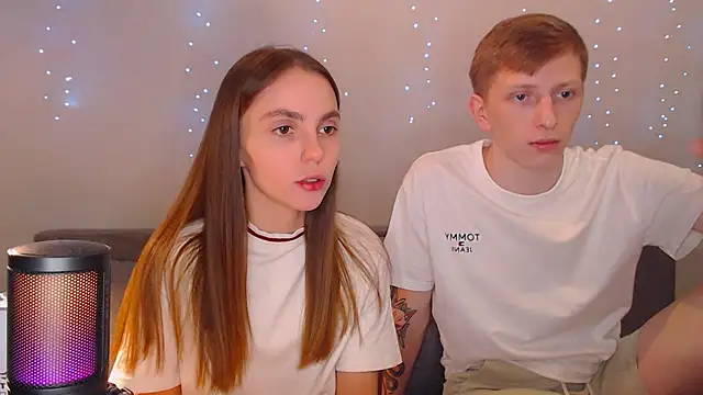 juliaanddima online show from 03/16/25, 08:21