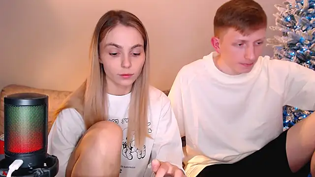 juliaanddima online show from 01/11/26, 09:44