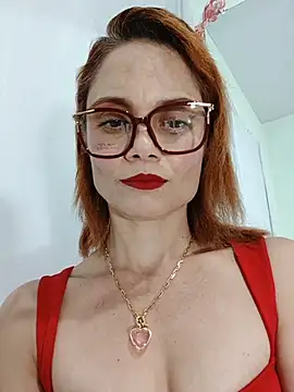 Snapshot of Meganlola chatting on 06/19/26, 08:58 Meganlola online show from 06/19/26, 08:58
