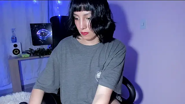 Snapshot of Room312_ chatting on 01/13/25, 12:30 Room312  online show from 01/13/25, 12:30