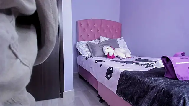 Snapshot of Room312_ chatting on 02/23/25, 04:46 Room312  online show from 02/23/25, 04:46