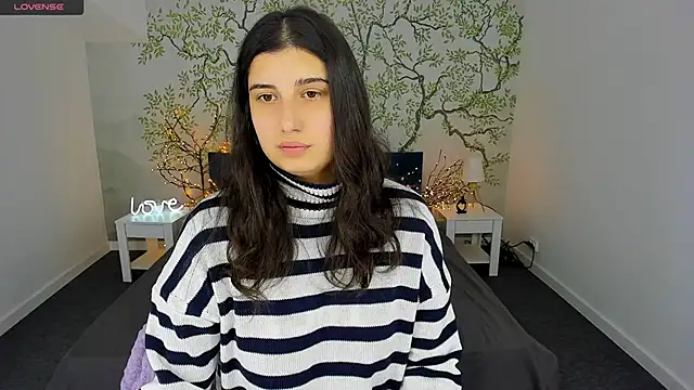 Linda EX online show from 01/25/25, 07:17