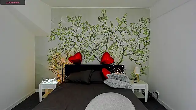 Linda EX online show from 03/15/25, 08:10