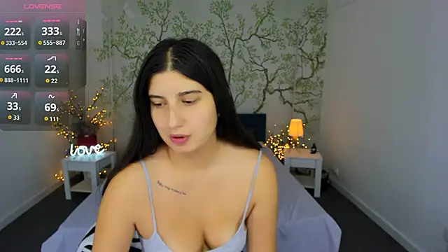 Linda EX online show from 09/29/25, 05:14