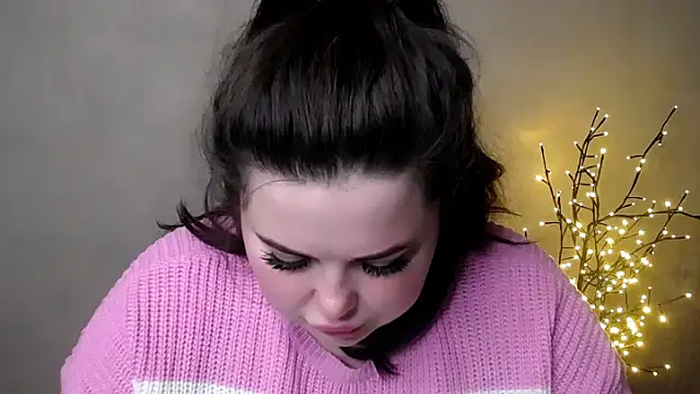 Emily Mo online show from 11/20/25, 06:36