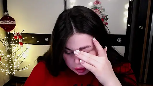 Emily Mo online show from 12/03/25, 07:08