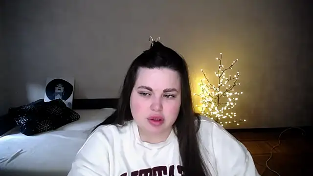 Emily Mo online show from 04/03/26, 06:09