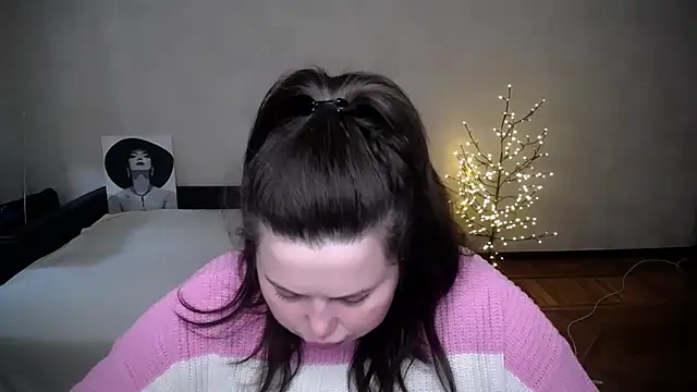Emily Mo online show from 04/26/26, 06:43