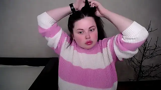 Emily Mo online show from 05/01/26, 06:29
