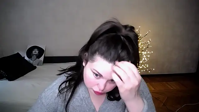 Emily Mo online show from 04/09/26, 05:42