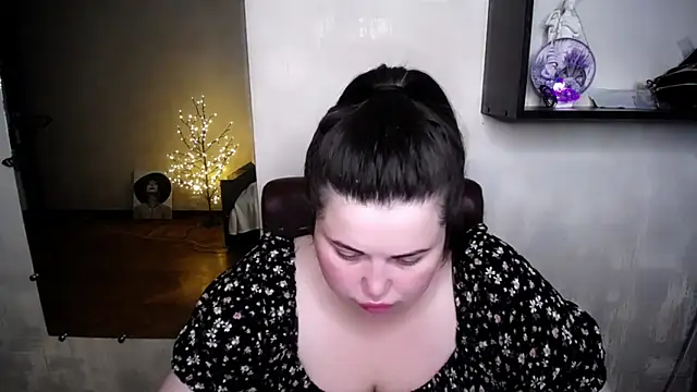 Snapshot of Emily_Mo chatting on 07/01/26, 06:14 Emily Mo online show from 07/01/26, 06:14