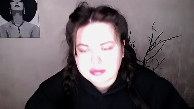 Emily Mo online show from 10/02/25, 05:55