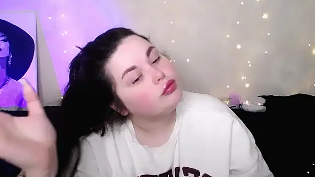 Emily Mo online show from 02/24/26, 06:36