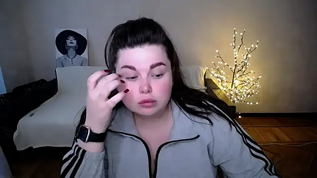 Emily Mo online show from 05/29/26, 05:46