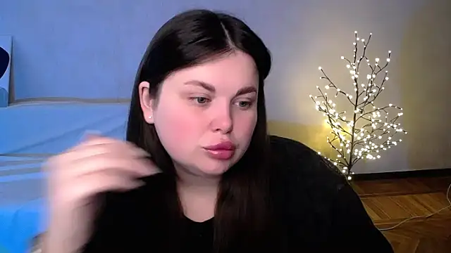 Emily Mo online show from 06/05/26, 06:07