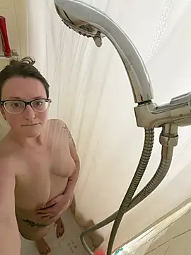 1Lustfully yours online show from 03/19/26, 02:11