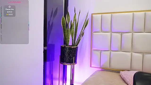 Anais aradia online show from 01/08/26, 05:24