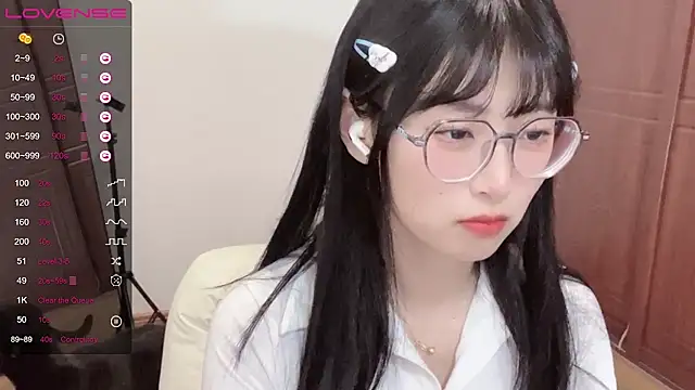 Snapshot of 4uoki chatting on 01/28/25, 03:57 4uoki online show from 01/28/25, 03:57