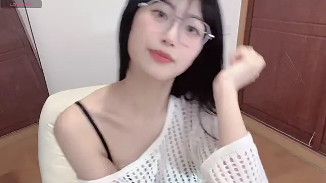 Snapshot of 4uoki chatting on 03/21/25, 07:35 4uoki online show from 03/21/25, 07:35