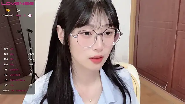 Snapshot of 4uoki chatting on 01/27/25, 06:09 4uoki online show from 01/27/25, 06:09