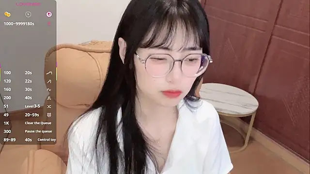 4uoki online show from 02/16/26, 03:32