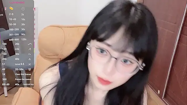 4uoki online show from 07/25/26, 03:51