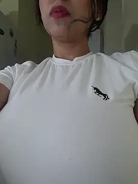 DianiQueenn online show from 04/09/26, 05:42