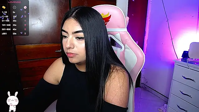 eva six online show from 12/12/24, 07:48