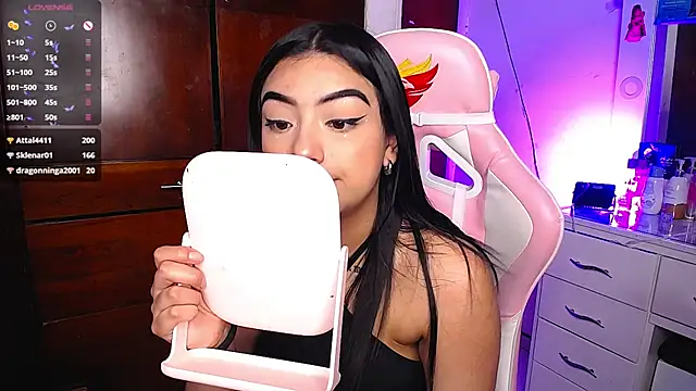 eva six online show from 02/28/25, 07:46