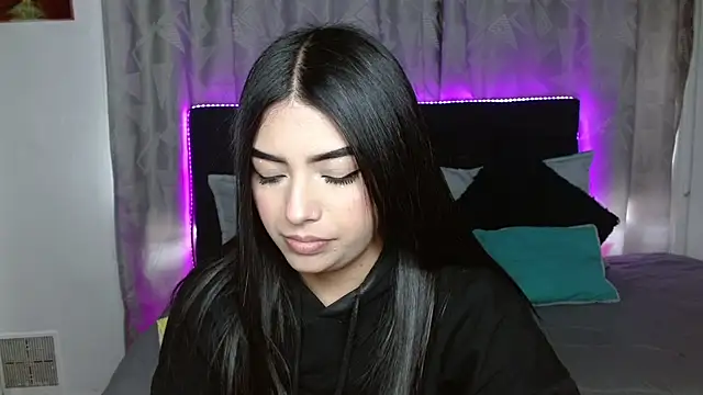 eva six online show from 10/05/25, 05:25