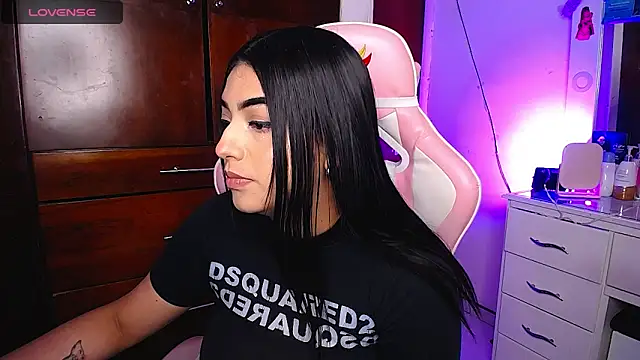 eva six online show from 02/21/25, 02:50