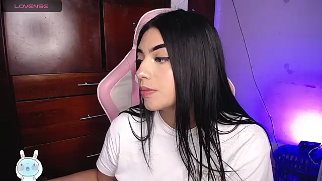 eva six online show from 11/06/25, 12:25