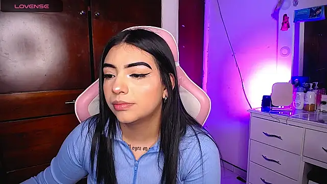 eva six online show from 03/05/25, 06:23