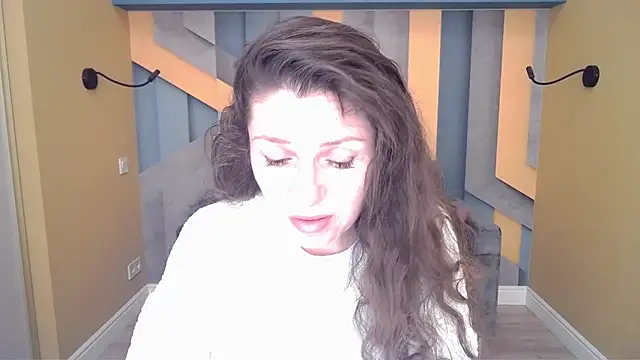 EllaLong online show from 02/07/26, 12:35