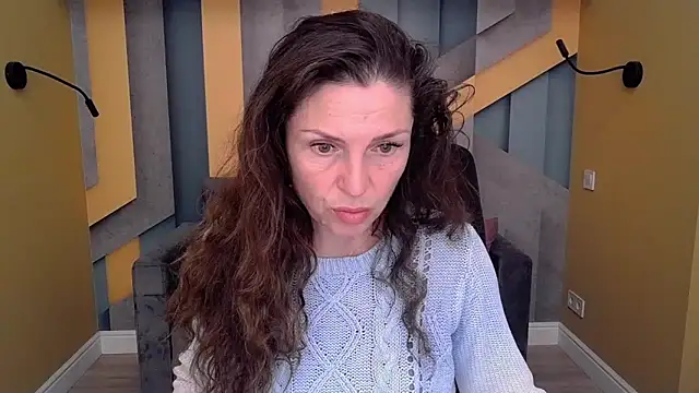 EllaLong online show from 10/29/25, 12:26